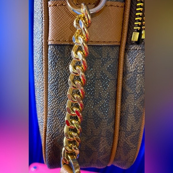 MICHAEL KORS Jet Set Travel Signature PVC Medium Logo Chain Crossbody Bag, EUC - Picture 9 of 14